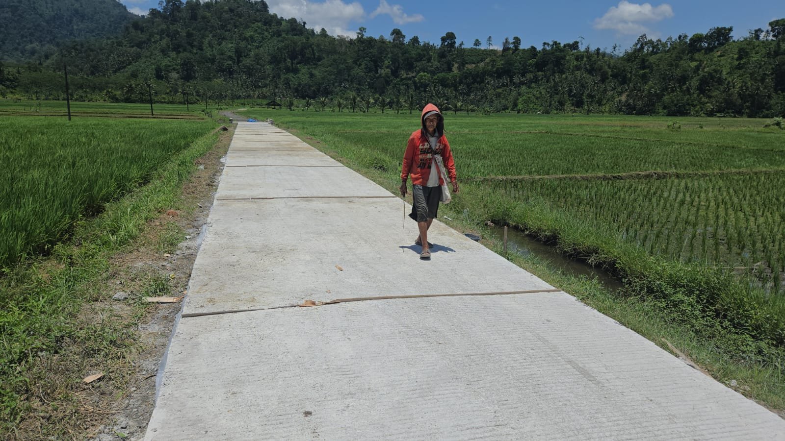 Kerja keras Satuan Tugas (Satgas) TNI Manunggal Membangun Desa (TMMD) ke-126 Kodim 0818/Malang-Batu bersama masyarakat kini mulai membuahkan hasil nyata.