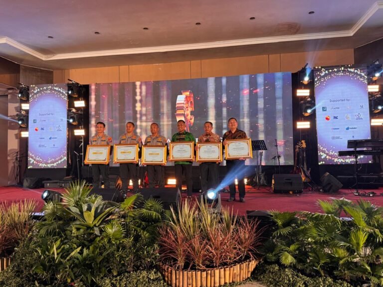 Kodim 0825/Banyuwangi Raih Penghargaan Juara 2 Penyerapan Gabah dan Penyaluran SPHP di Jawa Timur